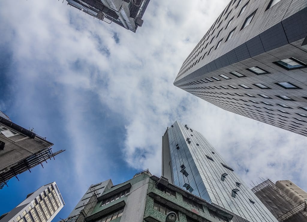 Edifícios comerciais e empresarial - Laudo Edificações NBR 17170