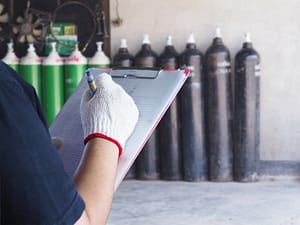 Laudo Inspeção de Cilindros de Aço para Gases é, sobretudo, um procedimento essencial para garantir a segurança no armazenamento e transporte de gases comprimidos.